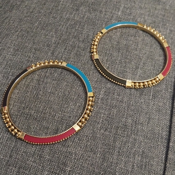 BANGLE BRACELETS 2 GOLDTONE TRI-COLOR ENAMELED Red and Blue and black - Picture 3 of 4